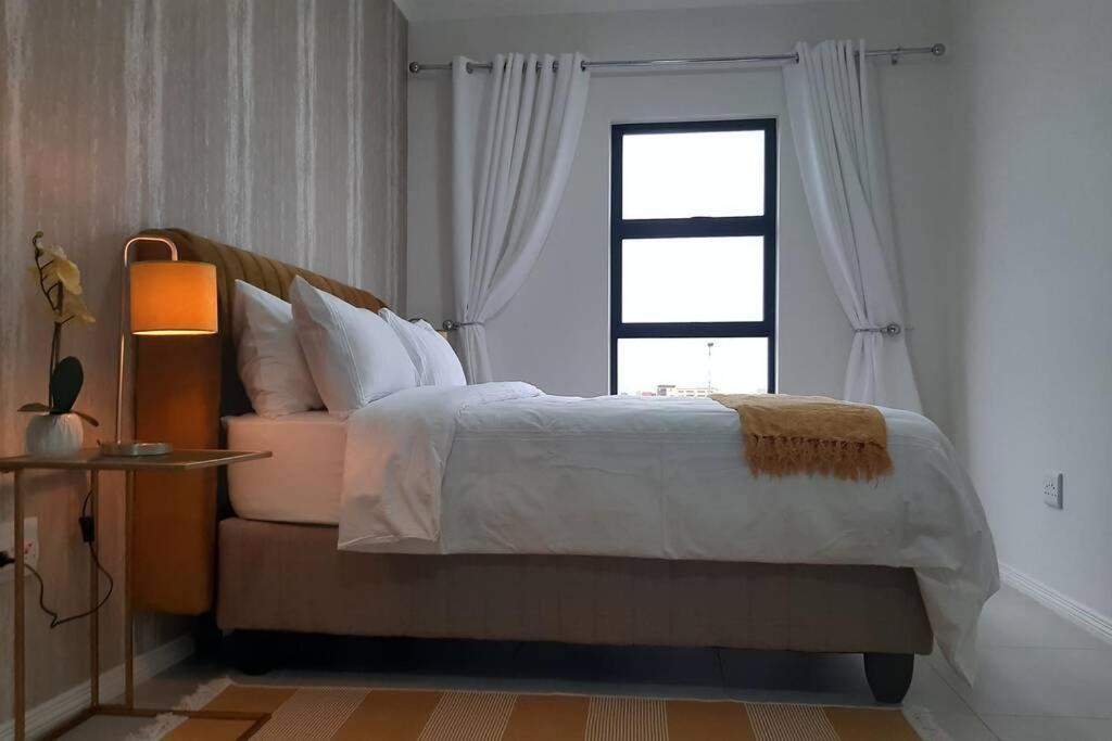 Mikeys Place On New: 2Bed2Bath No.1 With Free Wifinetflix Мідранд Екстер'єр фото